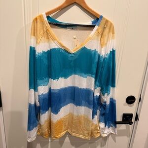 NWT Agnes Orinda v neck long sleeve flowy top lighter weight